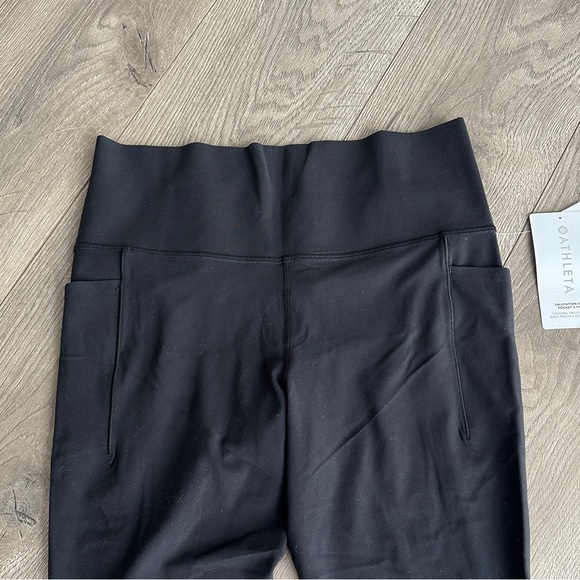 Athleta Salutation Stash Pocket II Tight Black Leggings size Large - Picture 5 of 8